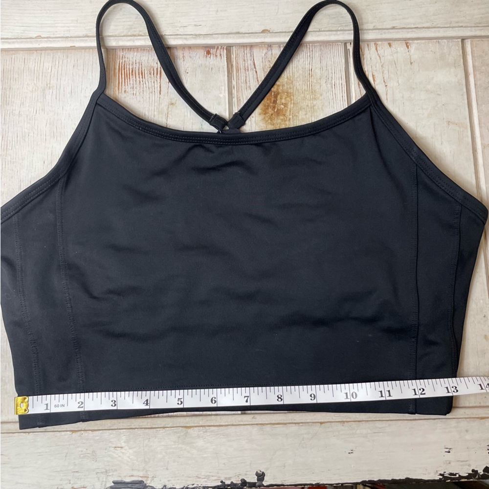 Balance Collection Built In Bra Crop Top - Picture 4 of 9